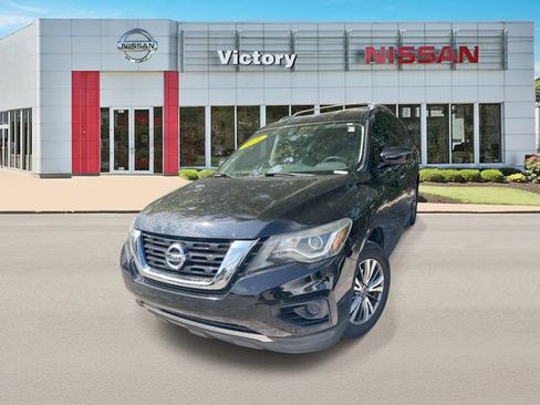 Used 2020 Nissan Pathfinder S FWD image 3