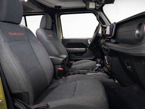 Used 2025 Jeep Wrangler Unlimited Rubicon image 14