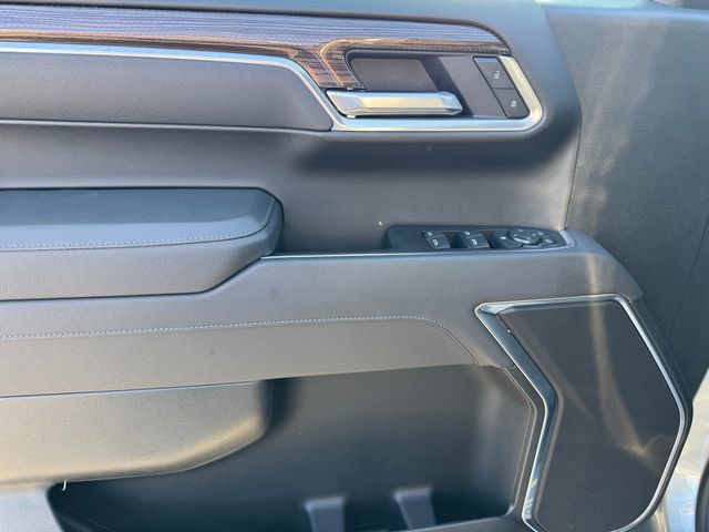 Used 2026 Chevrolet Silverado 1500 LT RWD image 15