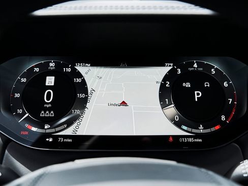 Used 2025 Land Rover Range Rover SE AWD/4WD image 59