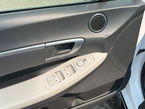 Used 2024 Hyundai Sonata SEL FWD image 11