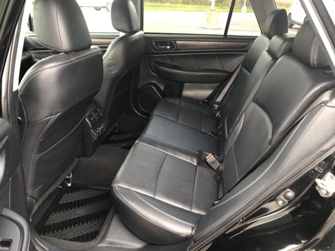 Used 2019 Subaru Outback 2.5i Limited AWD/4WD image 16