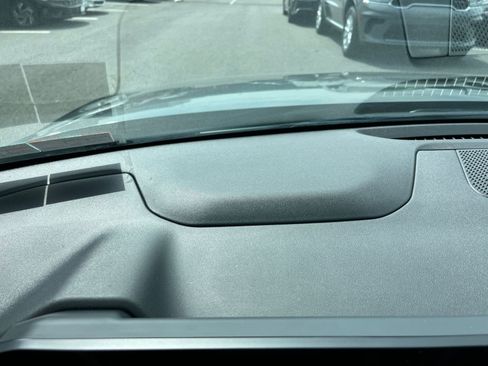 Used 2025 Kia K4 LXS image 34