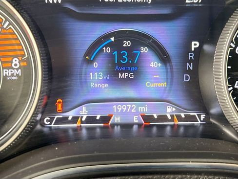 Used 2022 Jeep Cherokee Trailhawk image 12