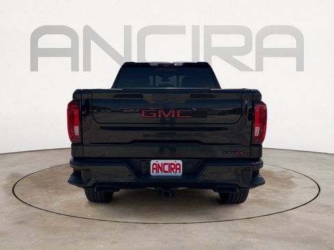 Used 2021 GMC Sierra 1500 AT4 w/ AT4 Premium Package AWD/4WD image 8
