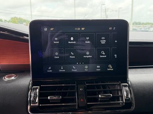 Used 2020 Lincoln Navigator L Reserve RWD image 15