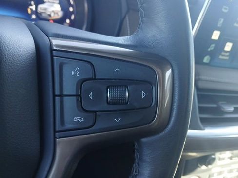 Used 2022 Chevrolet Suburban High Country image 21