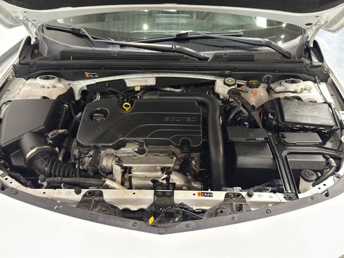 Used 2024 Chevrolet Malibu LT FWD image 34