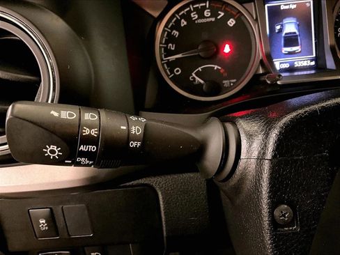 Used 2021 Toyota Tacoma SR5 image 30