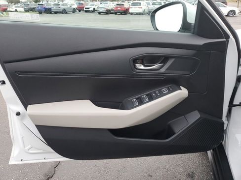 Certified 2023 Honda Accord LX image 28
