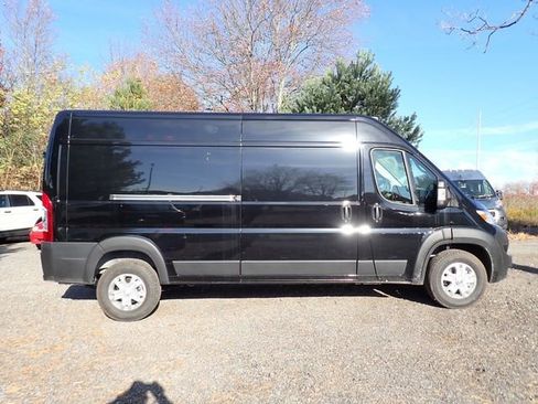 New 2026 RAM ProMaster 2500 w/ Quick Order Package 22G SLT FWD image 8