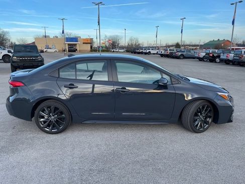 Used 2025 Toyota Corolla SE image 13