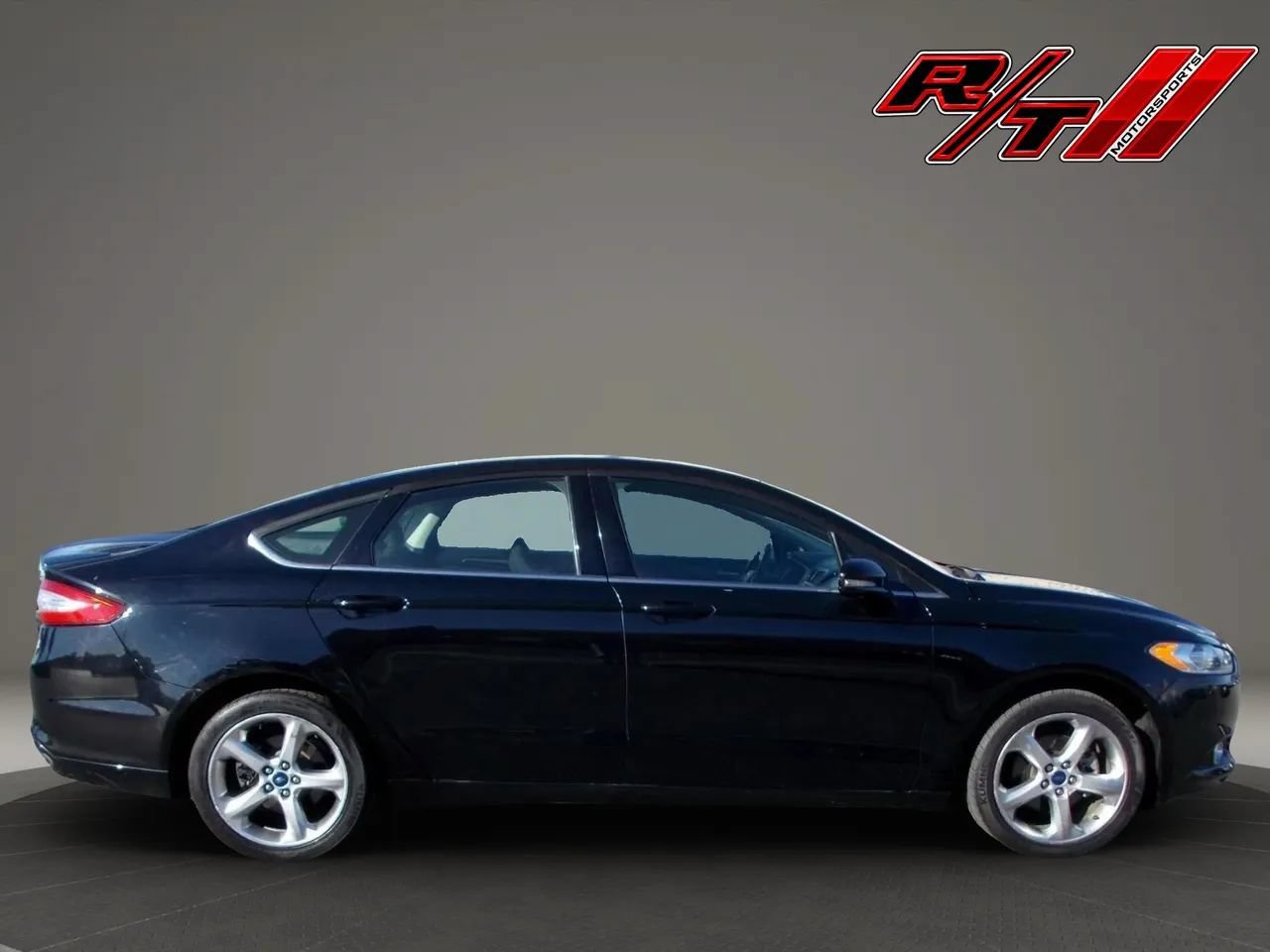 Used 2016 Ford Fusion SE w/ Equipment Group 201A AWD/4WD image 8