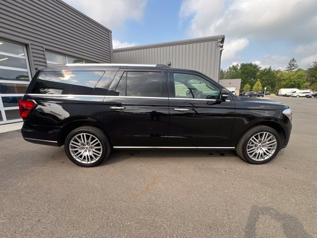 Used 2023 Ford Expedition Max Limited AWD/4WD image 4