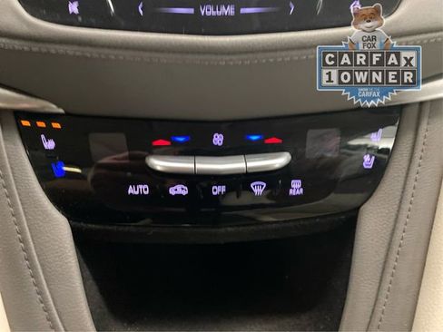 Used 2017 Cadillac XT5 Premium Luxury image 32