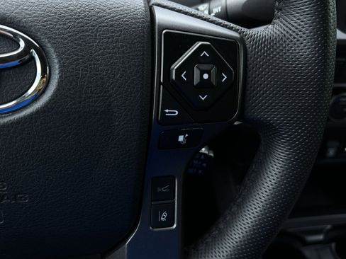 Used 2023 Toyota Tacoma TRD Off-Road AWD/4WD image 39