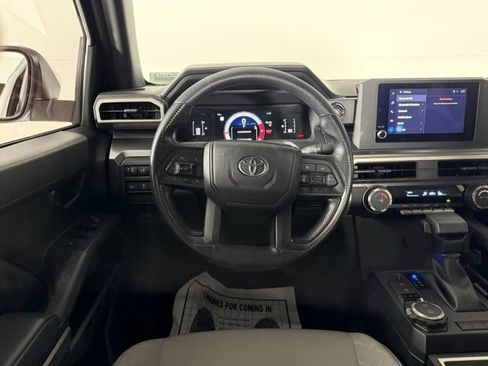 Used 2025 Toyota Tacoma SR5 AWD/4WD image 26