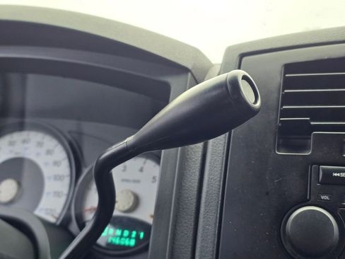 Used 2006 Dodge Dakota ST image 33