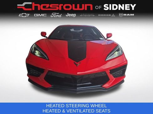 Used 2022 Chevrolet Corvette Stingray Preferred Cpe w/ Z51 Performance Package RWD image 2