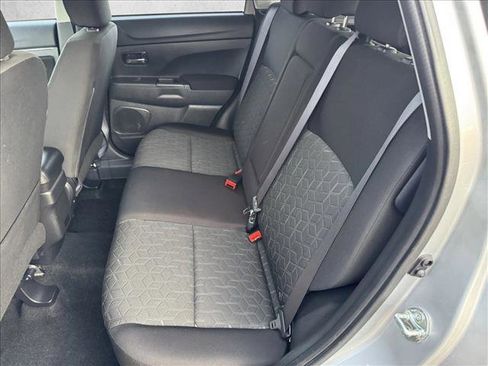 Used 2024 Mitsubishi Outlander Sport ES image 17