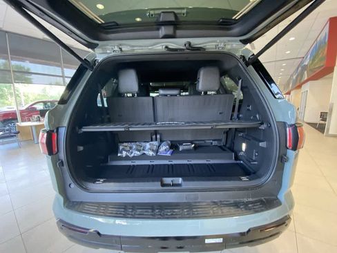 New 2026 Toyota Sequoia Platinum AWD/4WD image 27