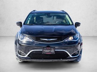 Used 2019 Chrysler Pacifica Touring-L Plus video 2