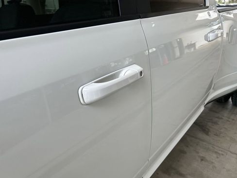 Used 2024 RAM 3500 Big Horn w/ Night Edition image 18