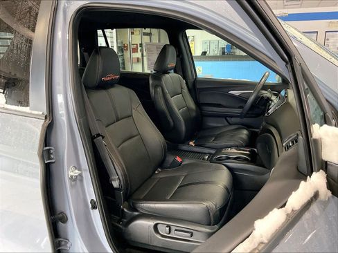 Used 2022 Honda Passport TrailSport image 11