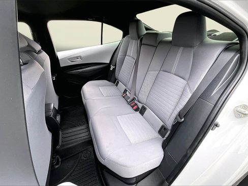 Used 2024 Toyota Corolla LE image 20