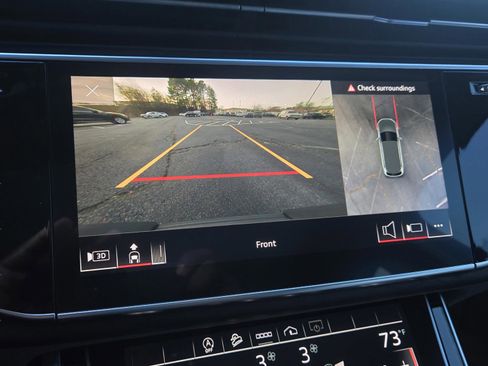 Used 2021 Audi Q7 2.0T Premium Plus w/ Executive Package image 23