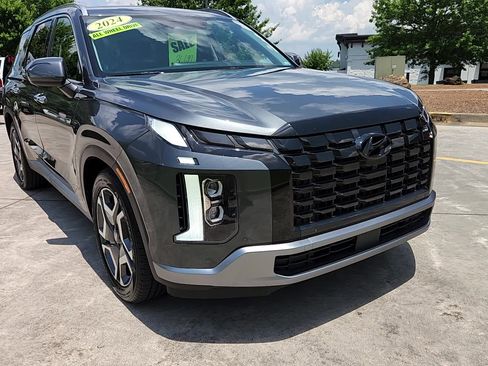 Used 2024 Hyundai Palisade SEL image 14