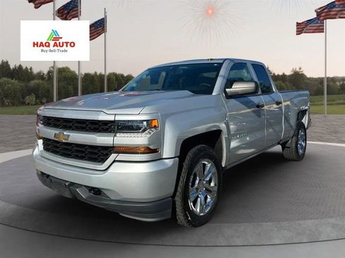 Used 2017 Chevrolet Silverado 1500 Custom w/ Custom Convenience Package image 1