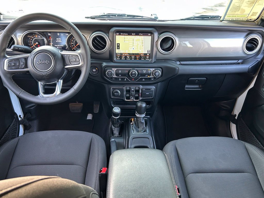 Certified 2023 Jeep Gladiator Overland AWD/4WD image 12