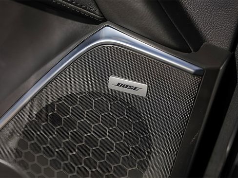 Used 2019 Cadillac Escalade Luxury image 33