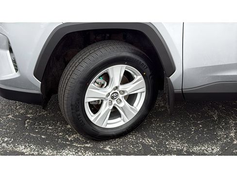 Certified 2020 Toyota RAV4 XLE w/ XLE Grade Weather Package AWD/4WD image 12
