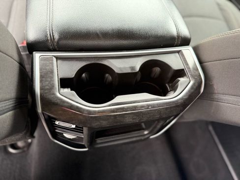 Used 2024 RAM 3500 Big Horn w/ Sport Appearance Package image 22