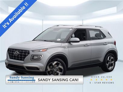 Used 2023 Hyundai Venue SEL