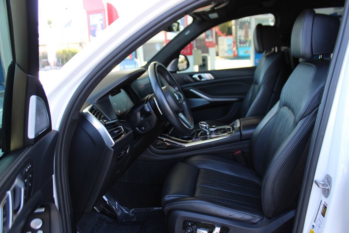 Used 2019 BMW X7 xDrive50i w/ Dynamic Handling Package AWD/4WD image 14