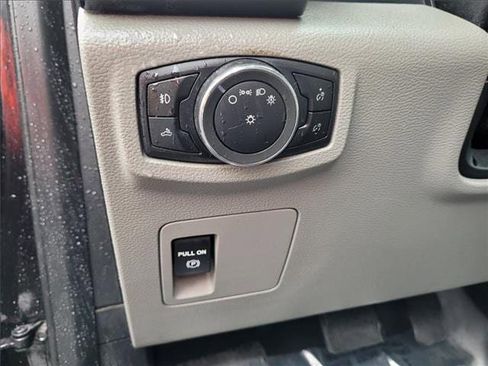 Used 2015 Ford F150 XL w/ Equipment Group 101A Mid image 15