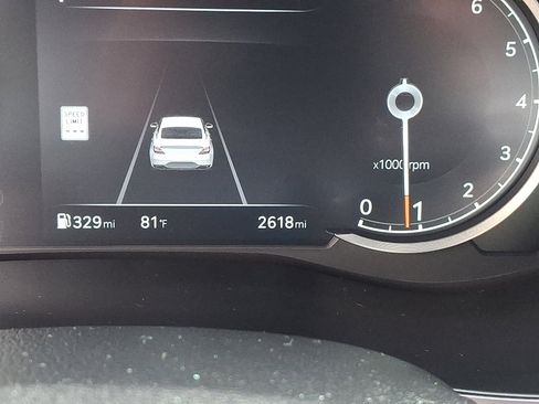 Used 2025 Genesis G70 2.5T image 20