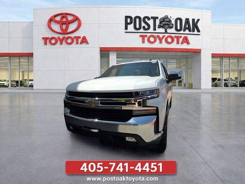 Used 2021 Chevrolet Silverado 1500 LT AWD/4WD image 9