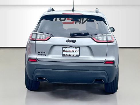 Used 2019 Jeep Cherokee Latitude Plus AWD/4WD image 6