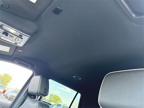 Used 2023 GMC Yukon SLT image 22