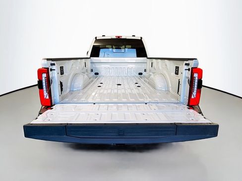 Used 2026 Ford F450 Platinum w/ Platinum Plus Package AWD/4WD image 28