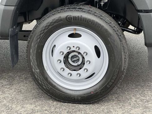 New 2026 Ford F450 XL image 9