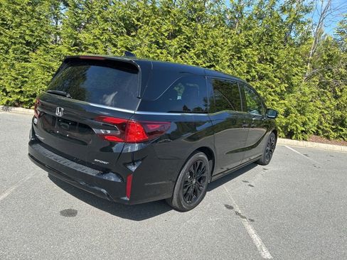 Used 2025 Honda Odyssey Sport-L image 31