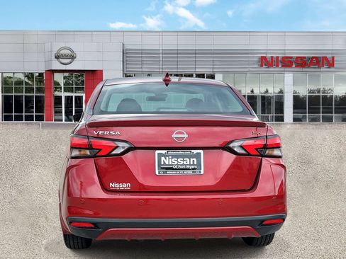 Used 2025 Nissan Versa SR w/ Trunk Package FWD image 7