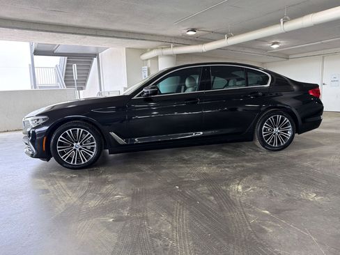 Used 2019 BMW 540i image 2