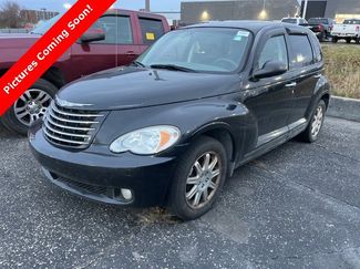 Used 2010 Chrysler PT Cruiser Classic w/ Convenience Group video 1