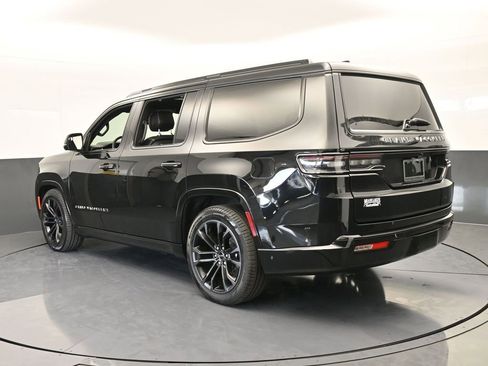 Used 2024 Jeep Grand Wagoneer Series III w/ Quick Order Packagew 28T image 4